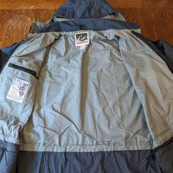 Vintage Seattle Brand "Because it's There" Jacket - Picture 3 of 9